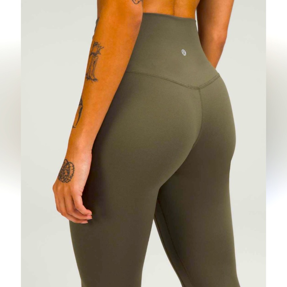 Lululemon Align Nulu Leggings 7/8 Length Olive Green size 2 inseam 28